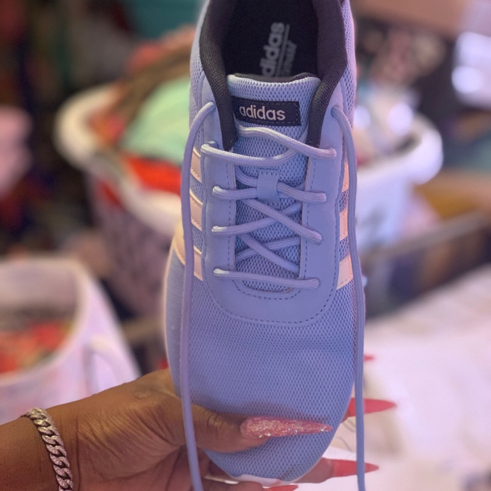 Adidas Sneaker